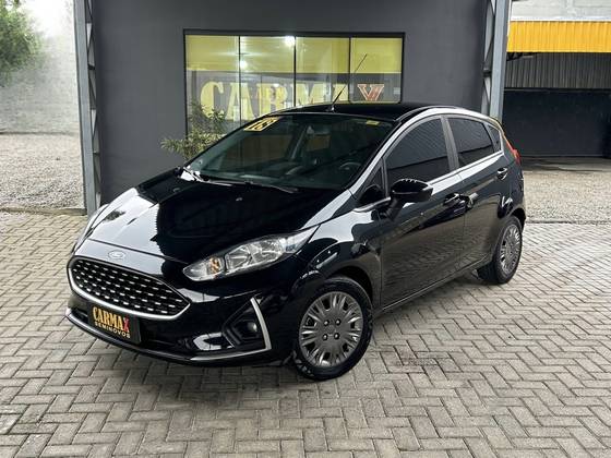 FORD FIESTA 1.6 TI-VCT FLEX SE PLUS POWERSHIFT FORD FIESTA 1.6 TI-VCT FLEX SE PLUS POWERSHIFT